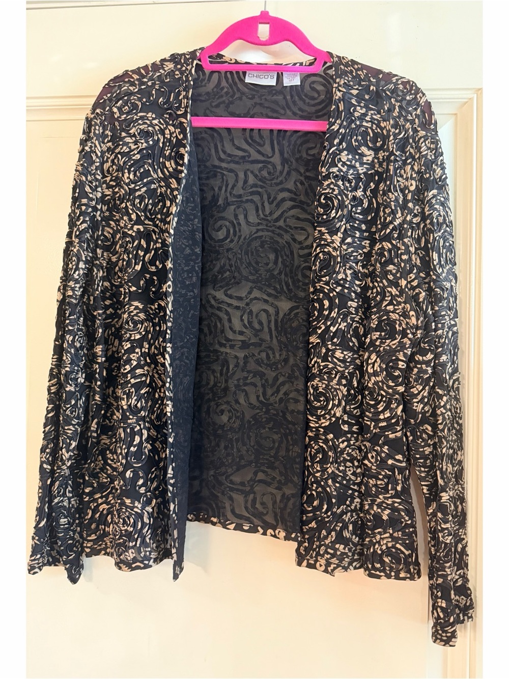 Chico's Black and Cream Patterned Shrug